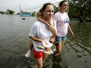 People Trickle Home After Hurricane Rita