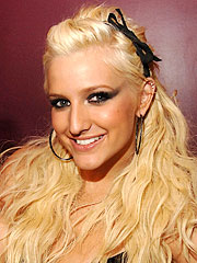Ashlee: No Famous Mate for Me | Ashlee Simpson