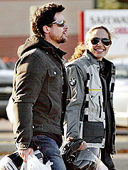Pitt, Jolie Dominate People's Choice Race