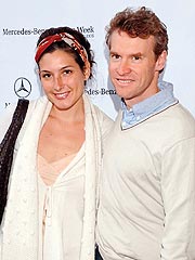 Tate Donovan's Divorce Finalized | Tate Donovan