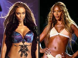 Tyra Naomi Take Their Feud Face To Face Naomi Campbell Tyra Banks People Com