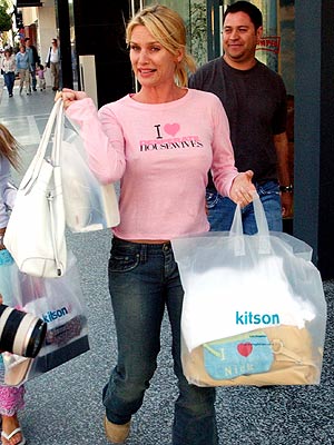 WHITE FLAG? photo | Nicolette Sheridan