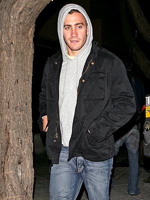 CASUAL SCENESTER photo | Jake Gyllenhaal