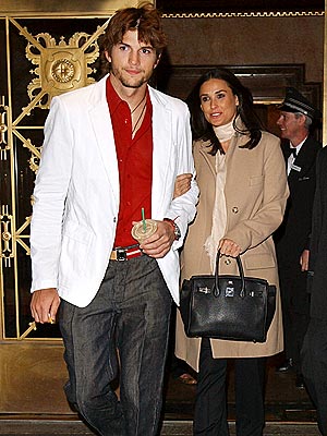 ALL ABOUT DRAMA  photo | Ashton Kutcher, Demi Moore