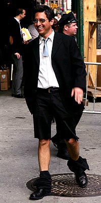 SHORT-CHANGED photo | Ray Romano