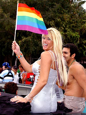 RAINBOW BRIGHT  photo | Anna Nicole Smith