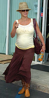 SWEET MAMA photo | Britney Spears
