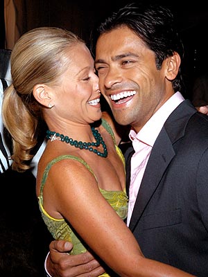 missing mark consuelos