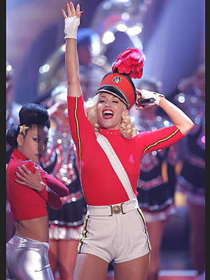 MARCHING GIRL photo | Gwen Stefani
