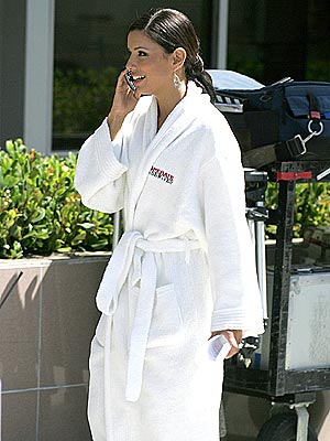 BACK TO WORK photo | Eva Longoria