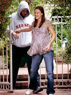 FIT FAMILY photo | Ben Affleck, Jennifer Garner