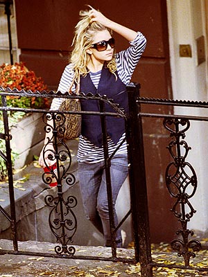 FALL GIRL photo | Ashley Olsen