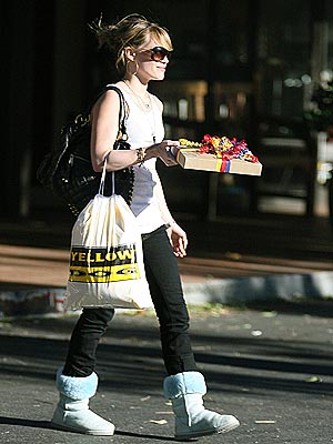 IT'S A WRAP photo | Hilary Duff