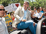 Taylor Hicks