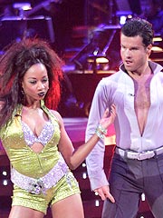 Behind the Scenes at Dancing with the Stars| Dancing With the Stars, Carrie Ann Inaba, Elizabeth Berkley, Jerry Springer, Joey Lawrence, Karina Smirnoff, Mario Lopez, Sara Evans, Shanna Moakler, Willa Ford