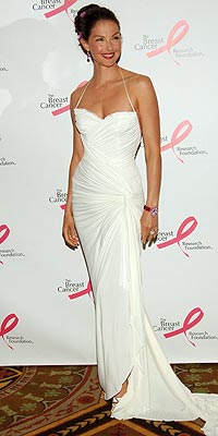 ASHLEY JUDD: HIT  photo | Ashley Judd
