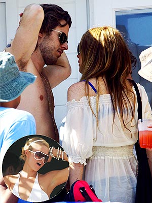 EASY START photo | Harry Morton, Lindsay Lohan