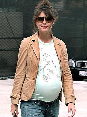 A REGULAR MOM photo | Katie Holmes