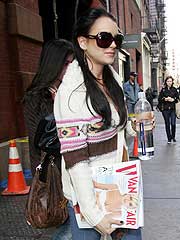 Lindsay Takes Chaotic Week in Stride | Lindsay Lohan