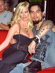 Dave Navarro : News : People.