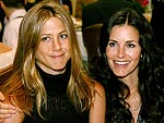 Jen Aniston, Courteney Cox Team Up for Kids Cause | Courteney Cox, Jennifer Aniston