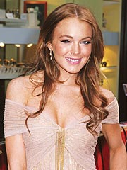 Lindsay Lohan Tells Oprah She's Not a Party Girl