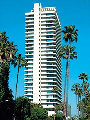 Lindsay Lohan Selling Her Luxe Digs | Lindsay Lohan