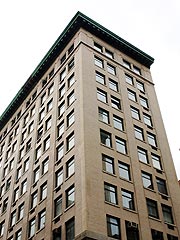 Britney Sells Her Downtown Manhattan Pad| Britney Spears