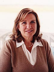 Elizabeth Edwards: I'm in a Happy Place