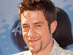 American Idol's Elliott Yamin Visits PEOPLE! | Elliott Yamin