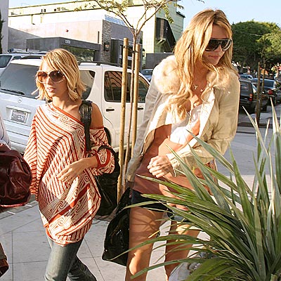 GIRLS CLUB photo | Mischa Barton, Nicole Richie