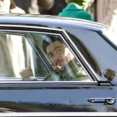REVOLUTIONARY CONCEPT photo | Benicio Del Toro