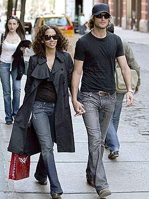 IN STEP photo | Gabriel Aubry, Halle Berry