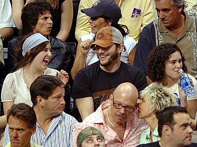 'MOD' MAN photo | Ashton Kutcher