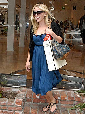 SHOP GIRL photo | Reese Witherspoon