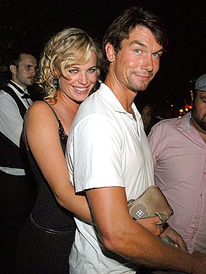 ... FOR LOVE - Star Tracks, Jer...