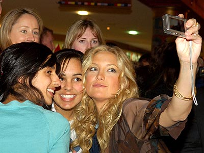 SAY G'DAY! photo | Kate Hudson