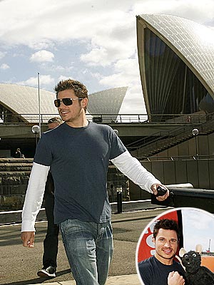 DOWN-UNDER FUN  photo | Nick Lachey