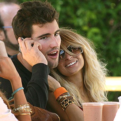 A STRONG SIGNAL photo | Brody Jenner, Nicole Richie