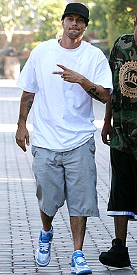 SIGN OF THE TIMES photo | Kevin Federline