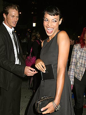 GIRL FROM THE HOOD photo | Jason Lewis, Rosario Dawson