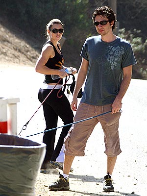 CURB APPEAL photo | Jessica Biel, Zach Braff