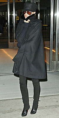 CAPED CRUSADER photo | Victoria Beckham