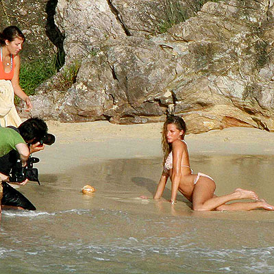 WHAT A LIFE photo | Gisele Bundchen