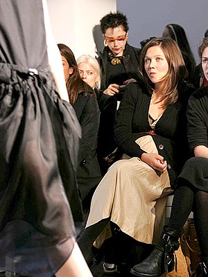 MAGGIE GYLLENHAAL  photo | Maggie Gyllenhaal
