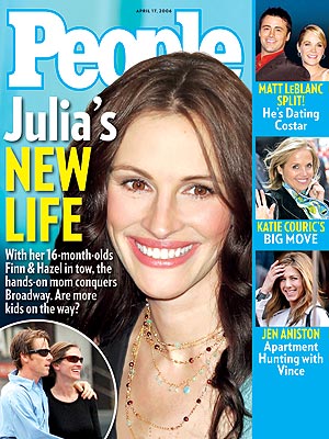  photo | Kids & Family Life, Julia Roberts Cover, Andrea Anders, Danny Moder, Jennifer Aniston, Julia Roberts, Katie Couric, Matt LeBlanc
