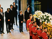 Prince+william+and+harry+funeral