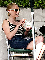 Kate Bosworth Lunches With Pals (and Pinkberry!) in L.A. | Kate Bosworth