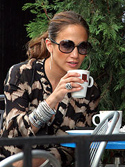 Caught in the Act! | Jennifer Lopez