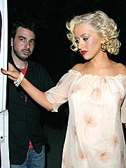 Christina Aguilera Dines with Her Man | Christina Aguilera